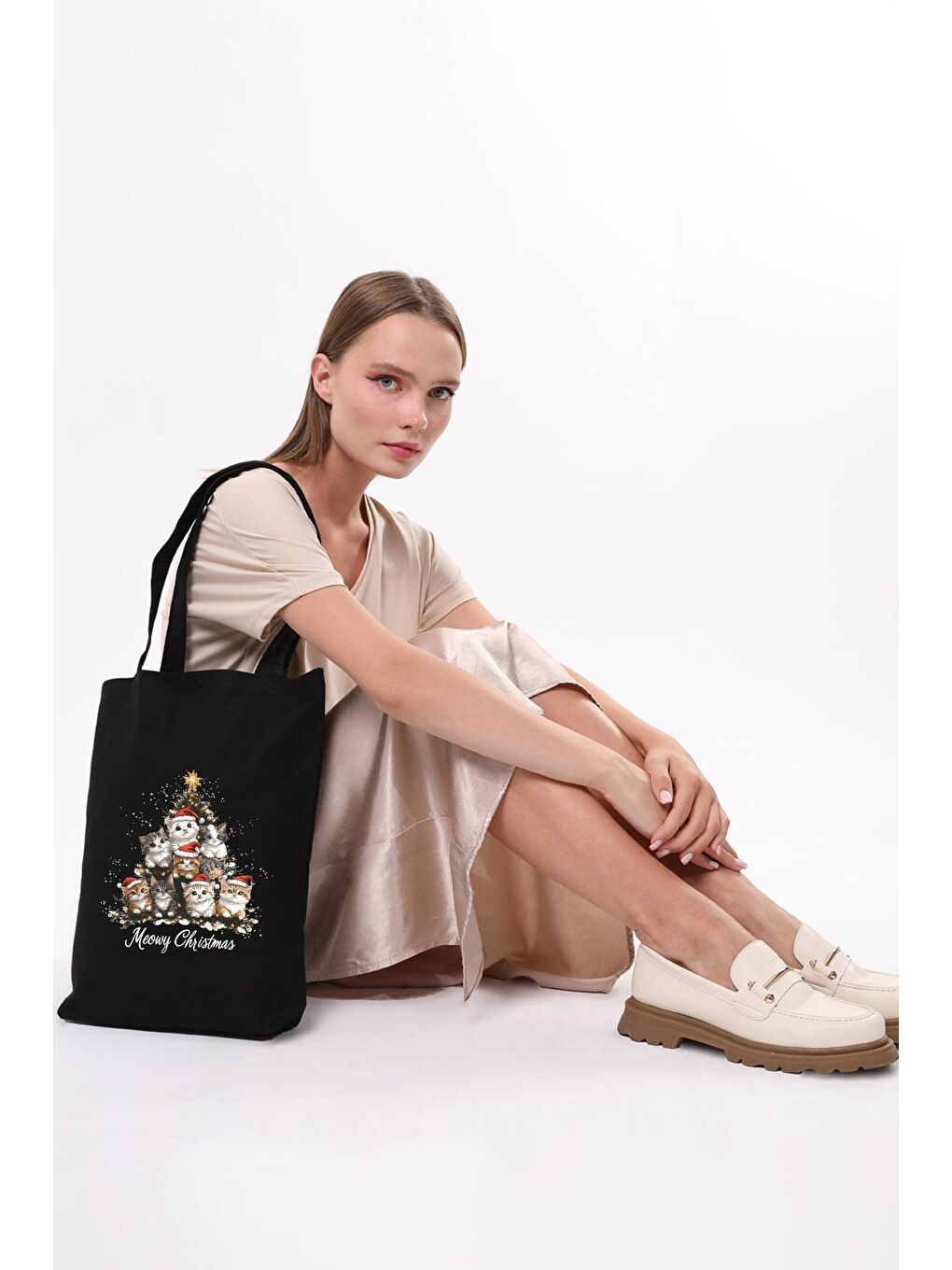 Siyah Kanvas Yeni Yıl Ve Şapkalı Kediler Baskılı Çanta-6