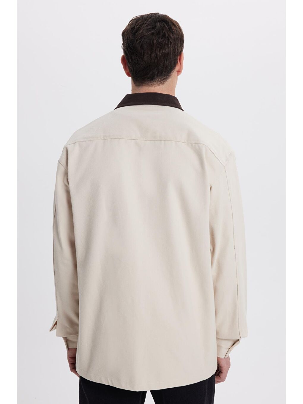 Erkek Relax Fit Rahat Kesim Gabardin Düz Fermuarlı Kanguru Cepli Kontrast Yaka Bej Ceket-7