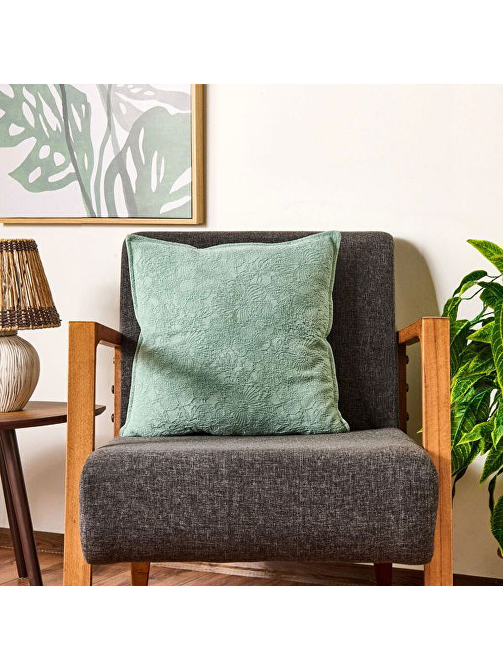 Soft Şönil Çiçek Kırlent Kılıfı - Yeşil - 45x45 cm