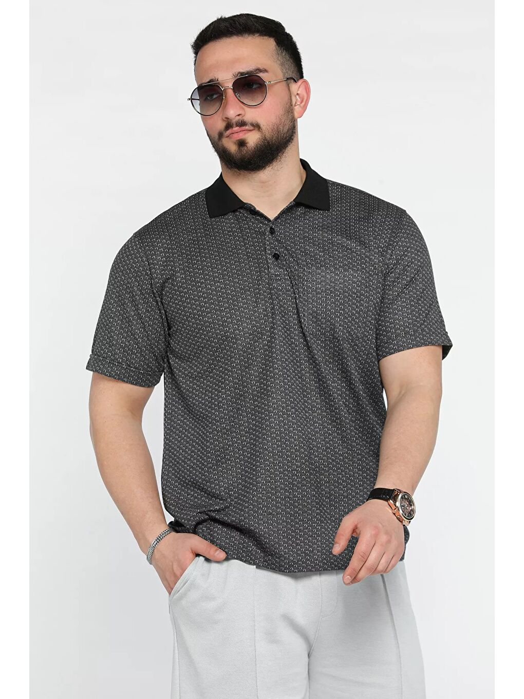 Siyah Erkek Tek Cepli Polo Yaka Desenli Tişört-1