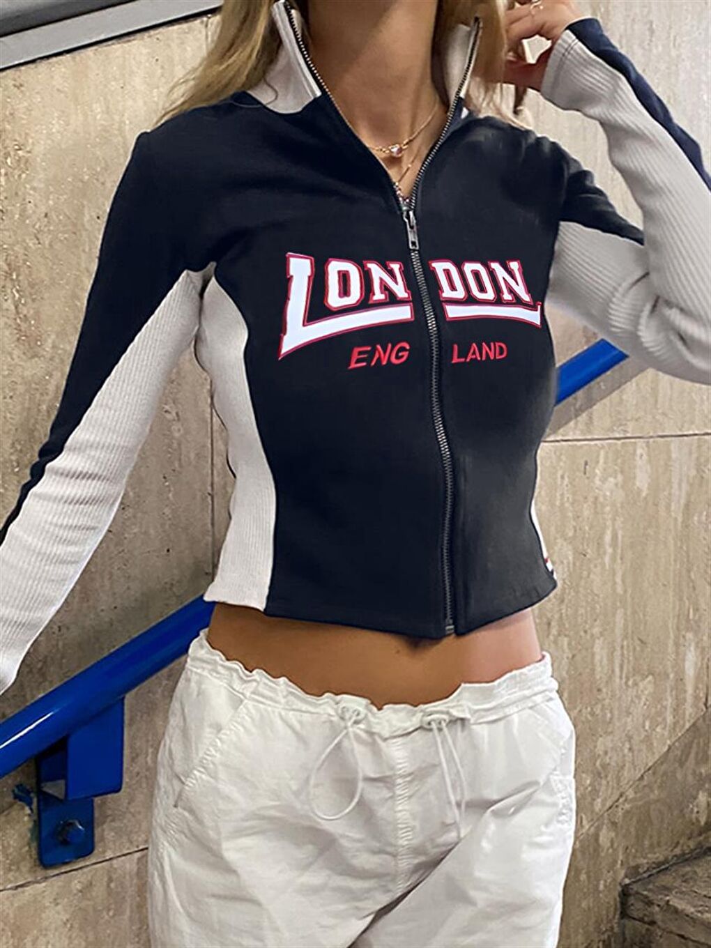 Touz Moda Siyah London Baskılı Fermuarlı Siyah Crop - 3