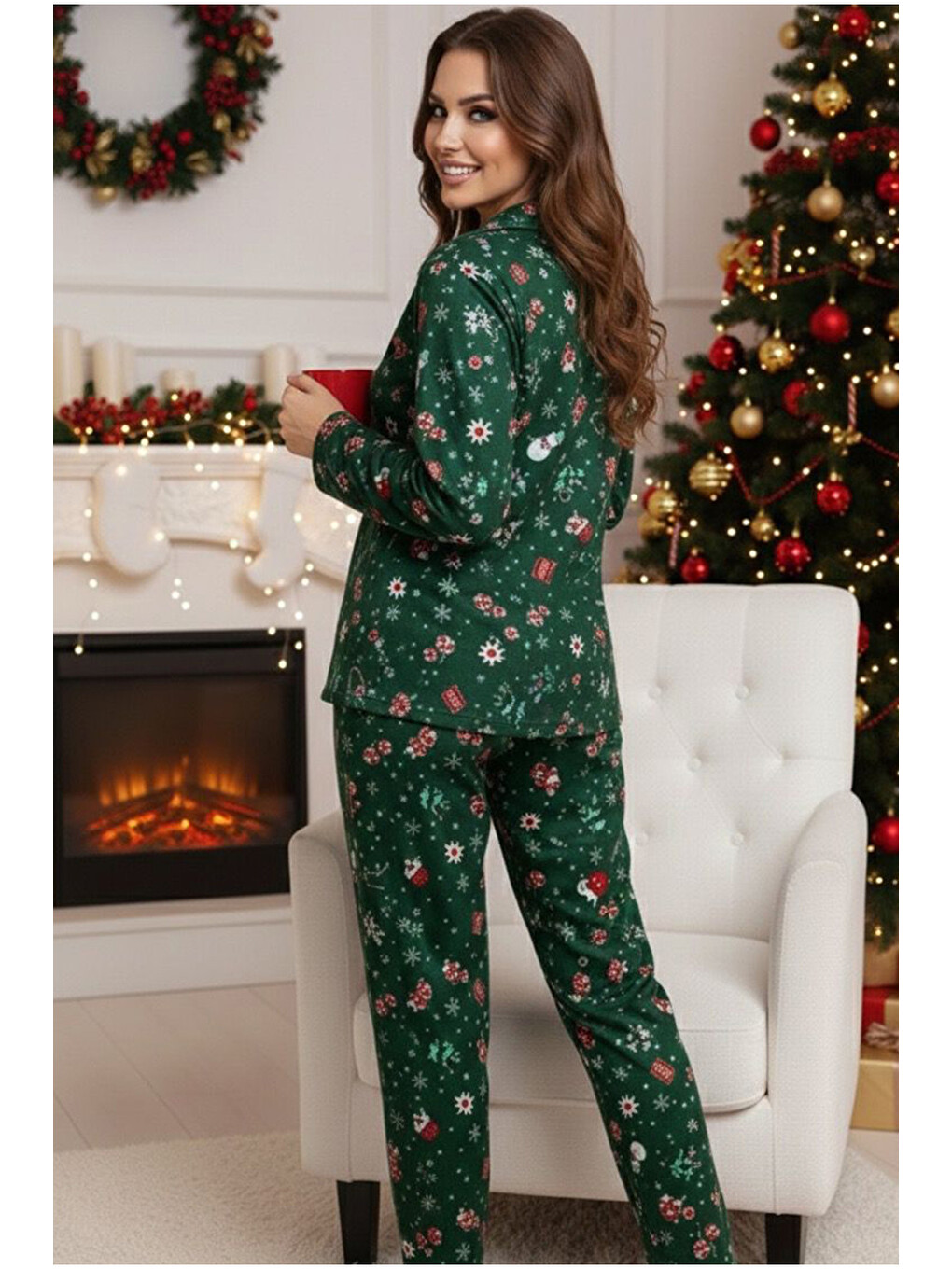 Yeşil Yumuşak Dokulu Süet Düğmeli Örme Pijama Takım 7984-2