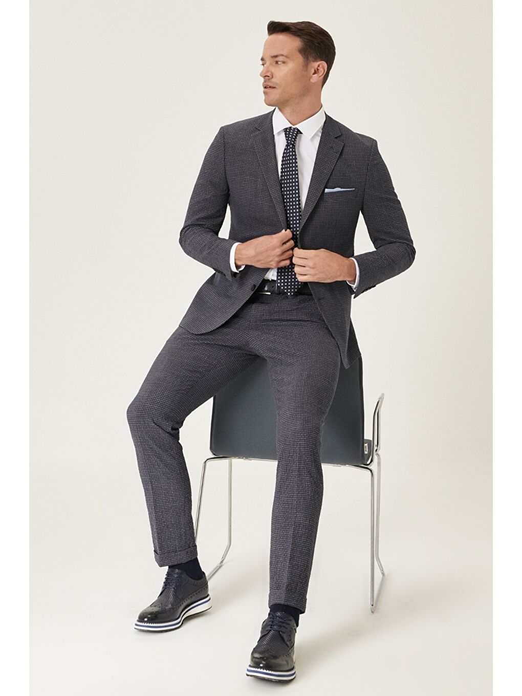 Erkek Antrasit Slim Fit Dar Kesim Su Geçirmez Nano Takım Elbise-3