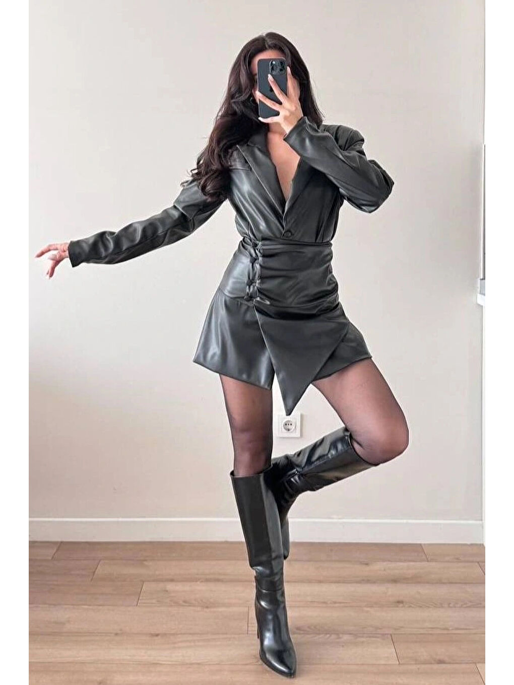 Kadın Siyah Deri Ceket Seyyar Bağlamalı Kuşak Takım 1041-2701-1