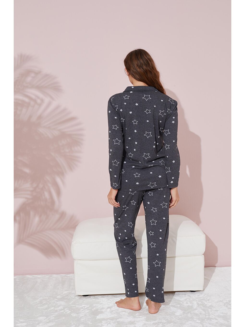 Antrasit Beyaz Yıldız Desenli Pamuklu Düğmeli Pijama Takımı-1