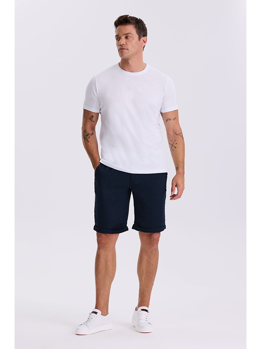 3'Lü Paket Basic Slim Fit Siyah Beyaz Lacivert %100 Pamuk Bisiklet Yaka T-Shirt-2