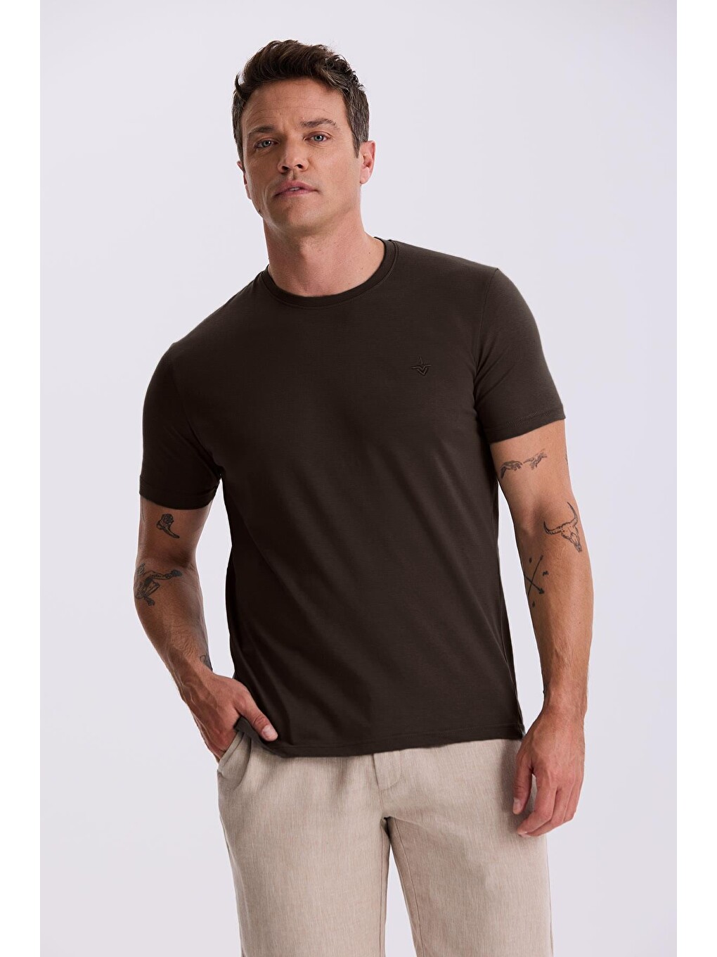 Kahverengi Kahve %100 Pamuk Slim Fit Bisiklet Yaka Basic T-Shirt