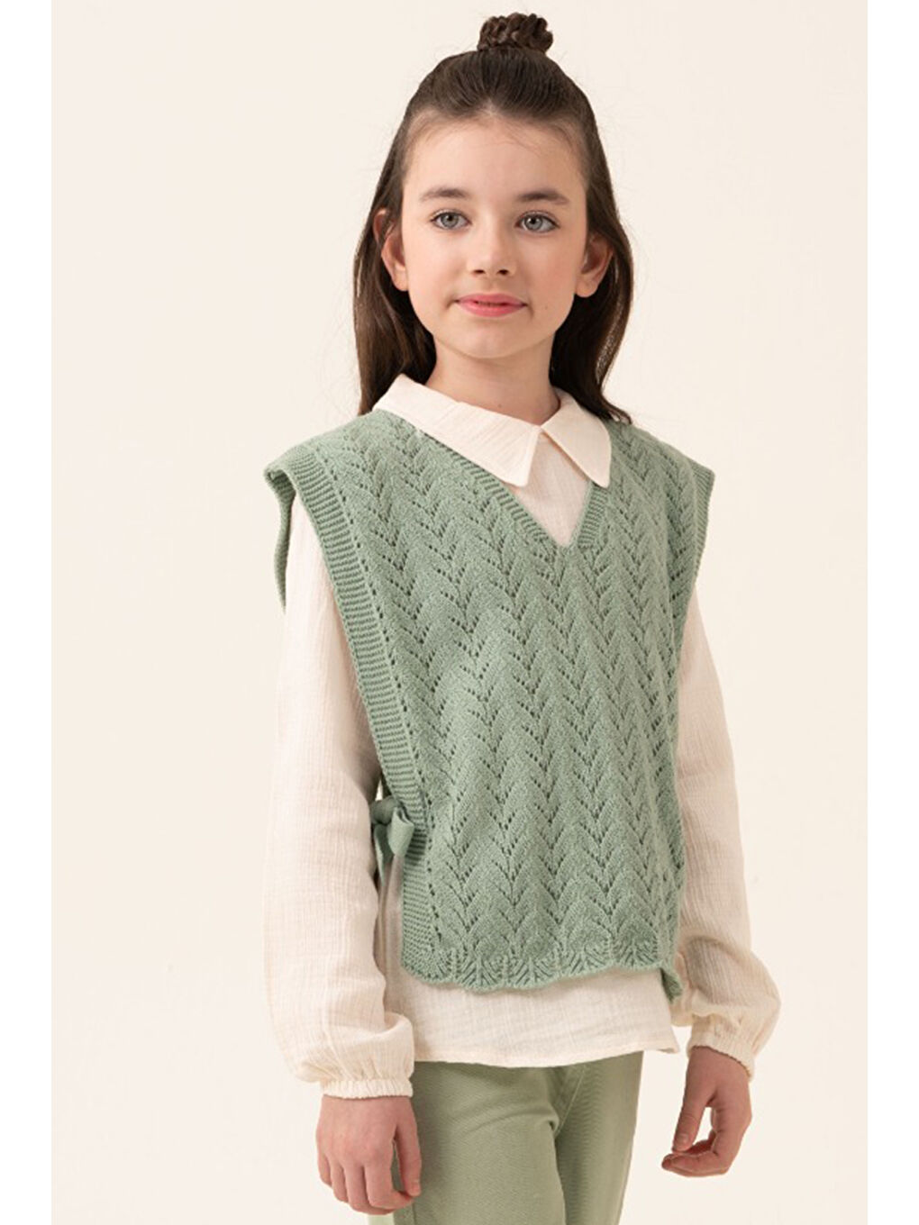 Yeşil Örgü Süveterli Müslin Gömlekli Kız Çocuk 3lü Alt Üst Takım 20536-1