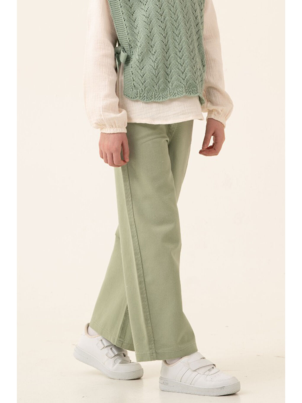 Yeşil Örgü Süveterli Müslin Gömlekli Kız Çocuk 3lü Alt Üst Takım 20536-2