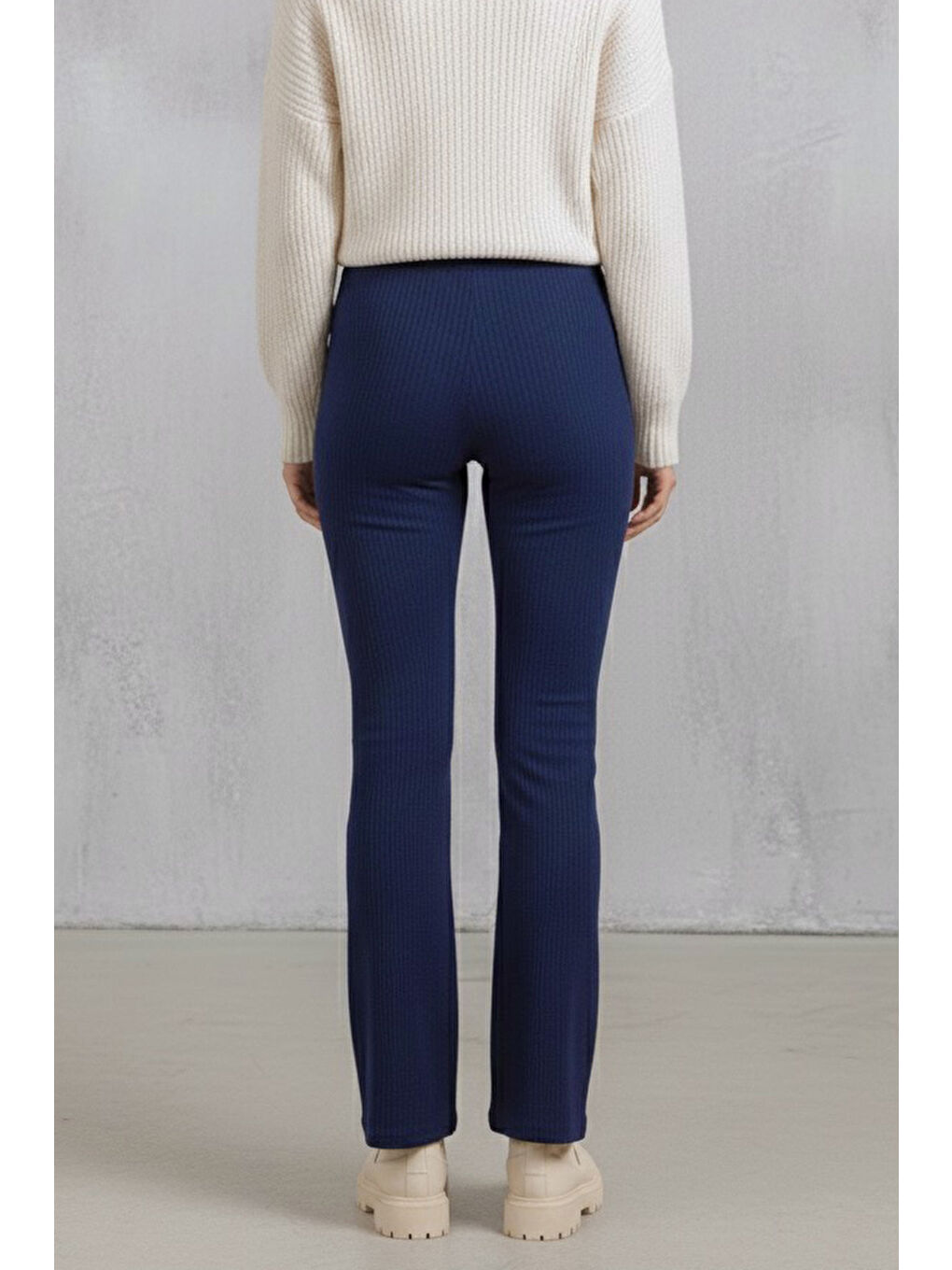 İspanyol Paça Yüksek Bel Raporlu Tayt Lacivert - 27980-LACIVERT-2