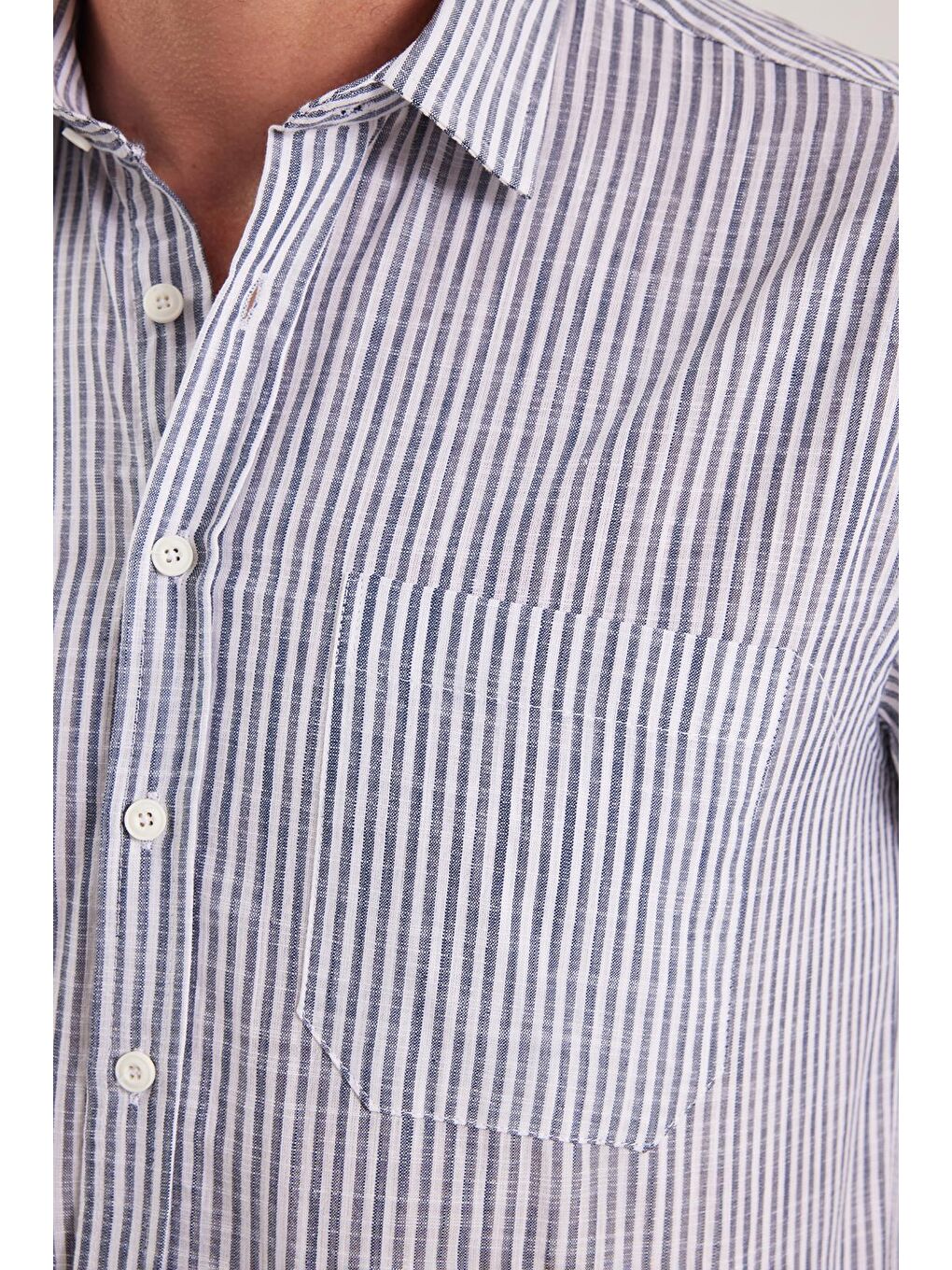 Gri Erkek Regular Fit Klasik Kesim Uzun Kollu %100 Pamuk Keten Doku Tek Cepli Füme Çizgili Gömlek-2