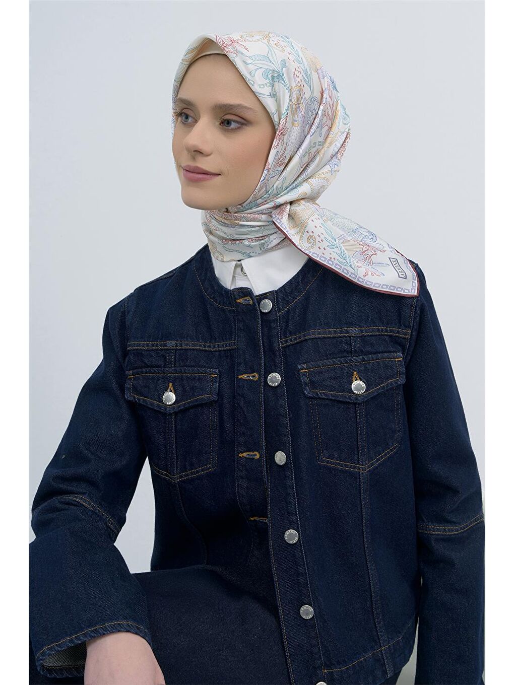 Ekru Saf İpek Sura Eşarp 9545D 51