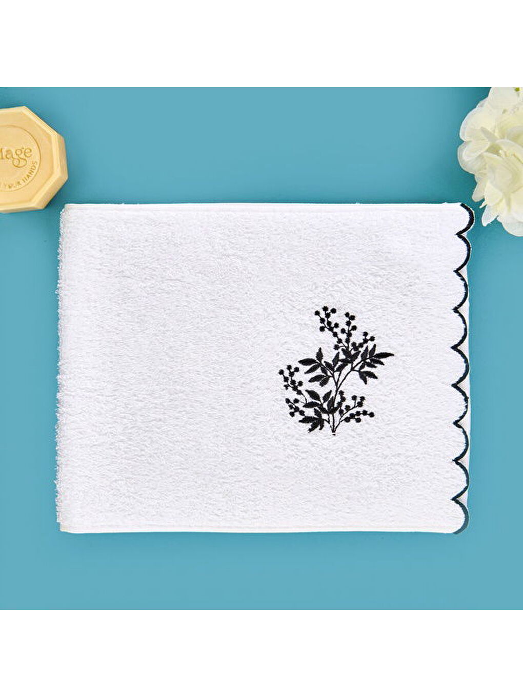 Lila Soft French Cottage Onda El Havlusu - Ekru / Siyah - 30x50 cm-1