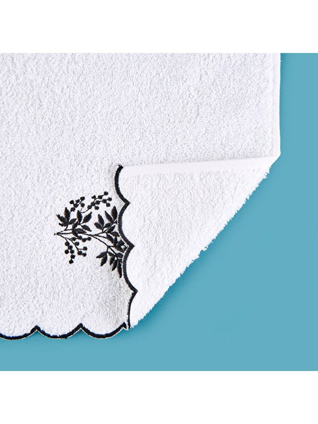 Lila Soft French Cottage Onda El Havlusu - Ekru / Siyah - 30x50 cm-3