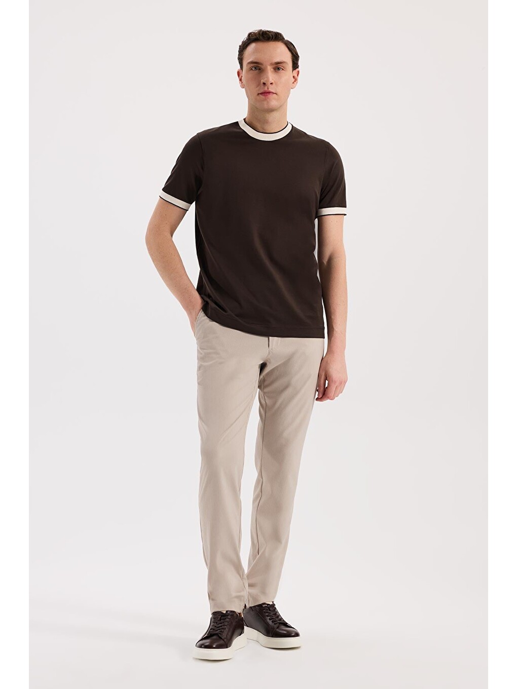 Kahverengi Kahve Slim Fit Bisiklet Yaka %100 Pamuk T-Shirt-1