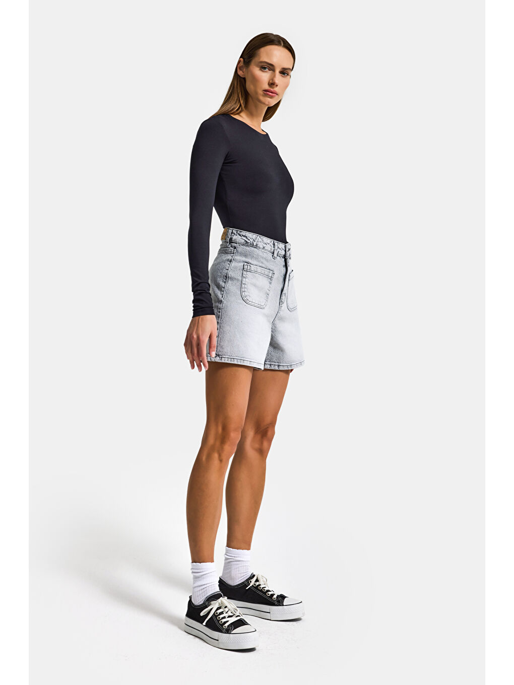 Kadın Gri Jean 4s6-12 Mom Fit Önden Cepli Denim Şort-5