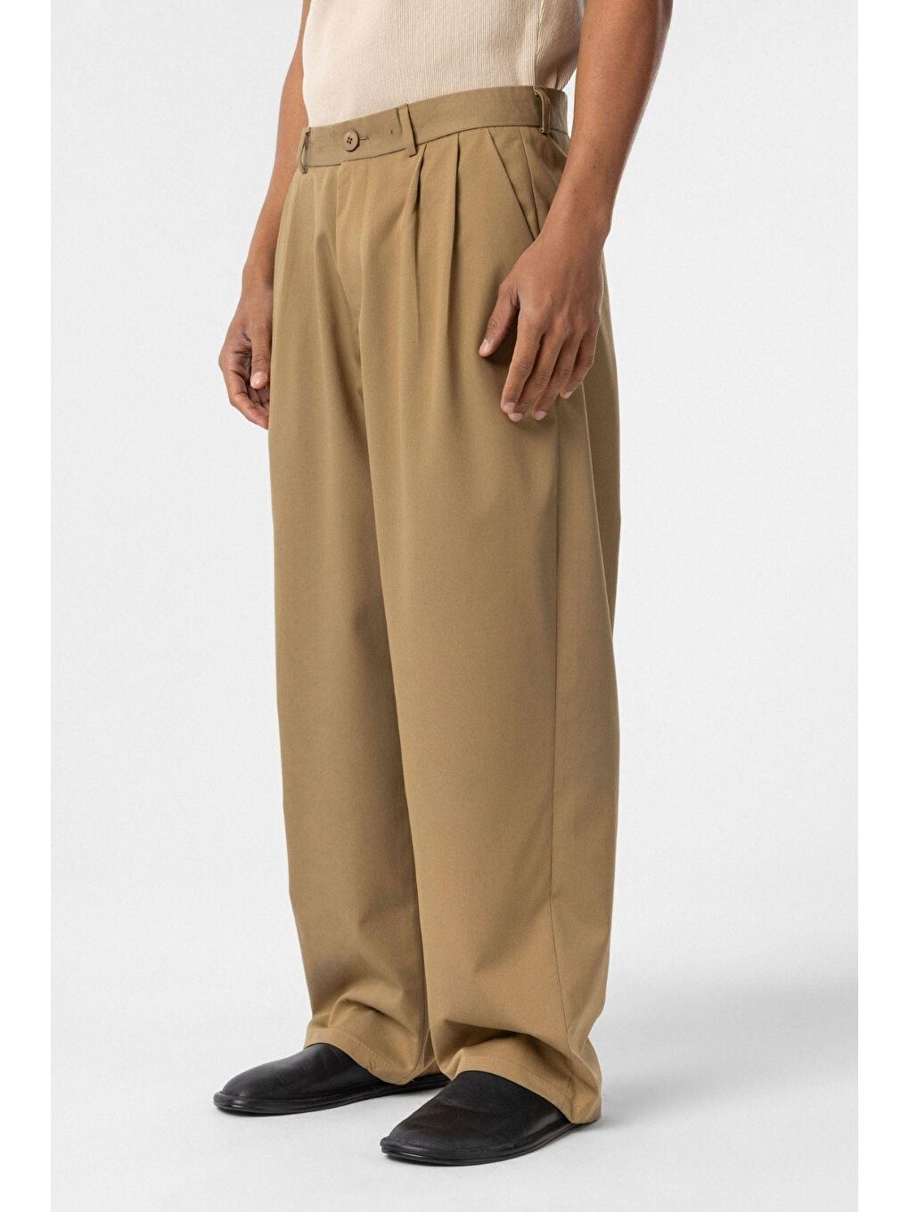 Baggy Fit Pileli Kumaş Erkek Pantolon Haki-3