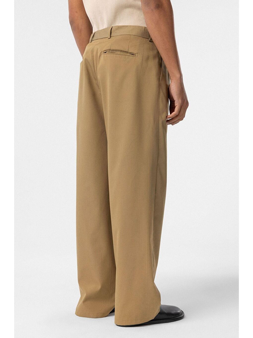 Baggy Fit Pileli Kumaş Erkek Pantolon Haki-4