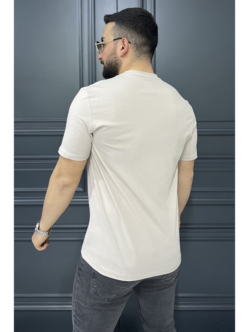 Bej Erkek Bisiklet Yaka Baskılı Tişört-3