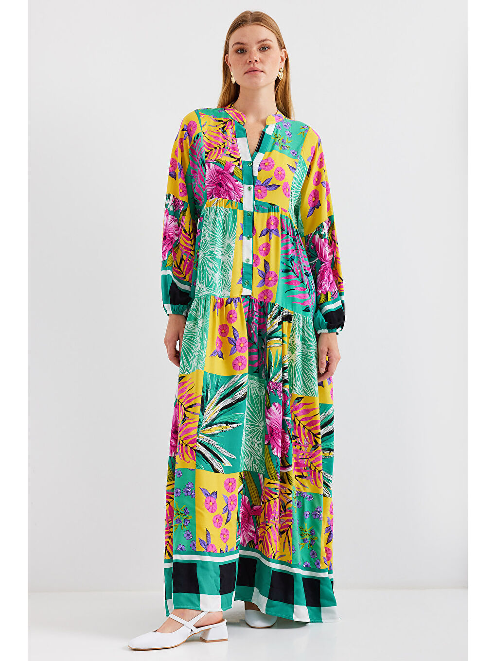 2423 Otantik Desenli Tesettür Elbise - E.Yeşil-1