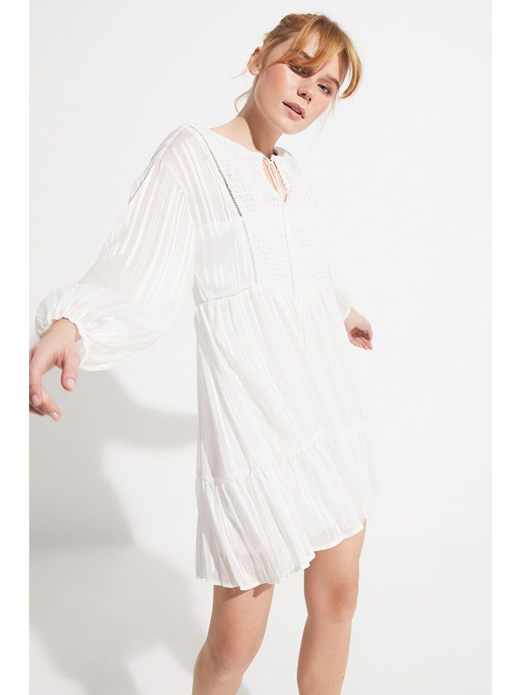 Beyaz Simli Elbise-3