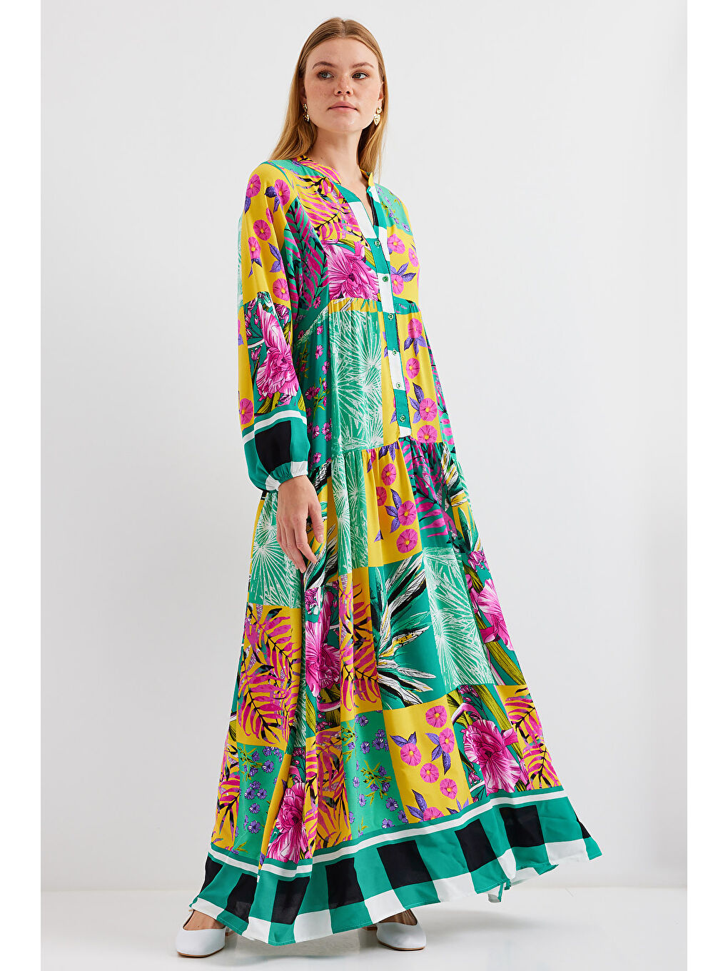 2423 Otantik Desenli Tesettür Elbise - E.Yeşil-4