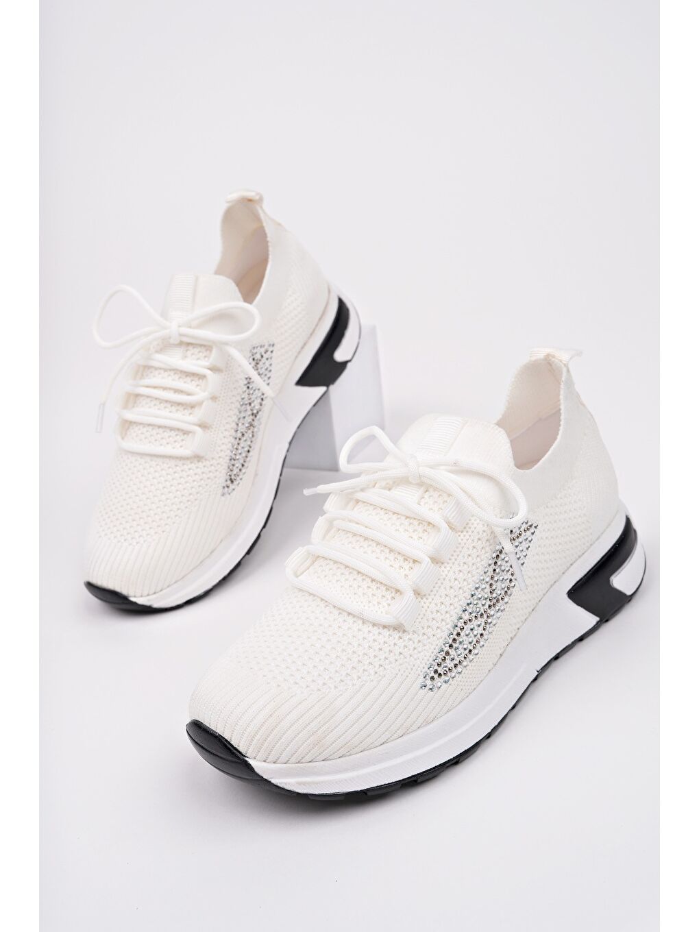 Beyaz MARTHA Kadın Kalın Taban Günlük Triko Taşlı Bağcıklı Sneaker Spor Ayakkabı-6