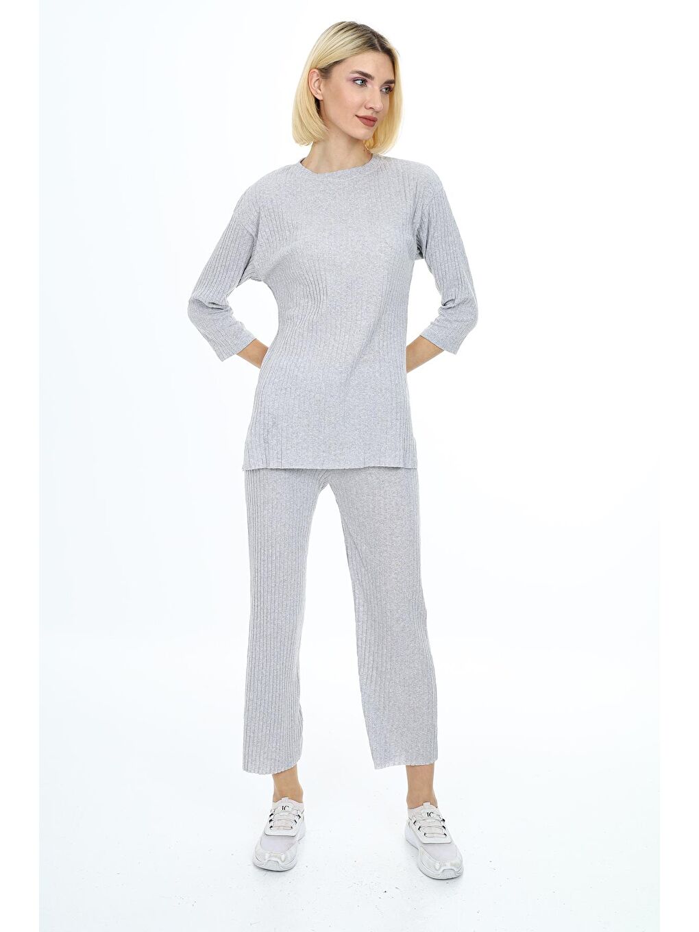 Gri Kadın Panel Detaylı Alt-Üst Takım-1
