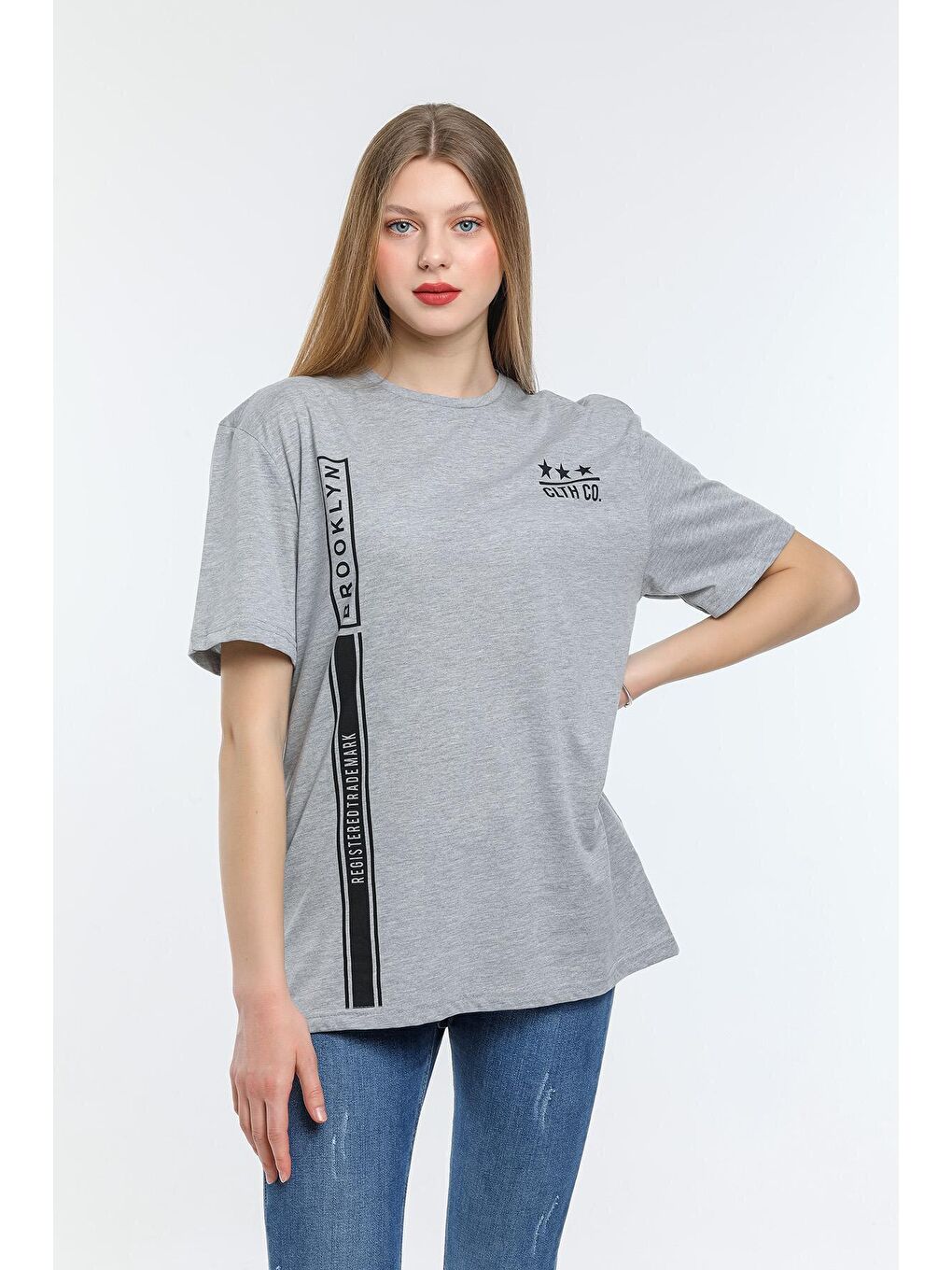 Gri Kadın Bisiklet Yaka Regular Fit Baskılı Tişort SPR21YK24-4