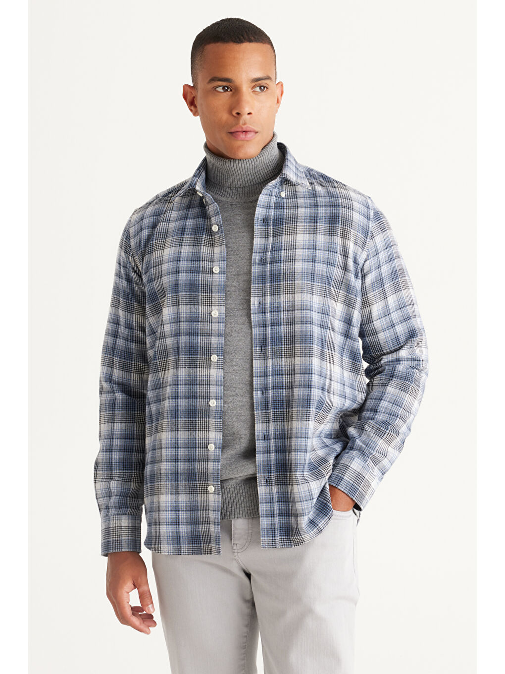 Erkek Mavi-Beyaz Slim Fit Dar Kesim Düğmeli Yaka Pamuklu Ekose Desenli Flanel Oduncu Gömlek