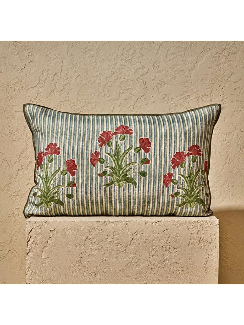 Ekru Soft Fonsy Kırlent - Renkli - 30x50 cm-3