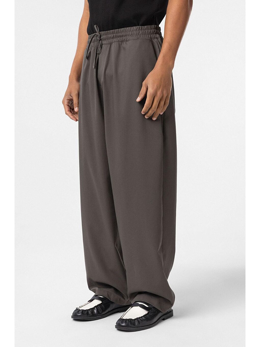 Gri Bel Lastikli Baggy Erkek Pantolon Füme-3