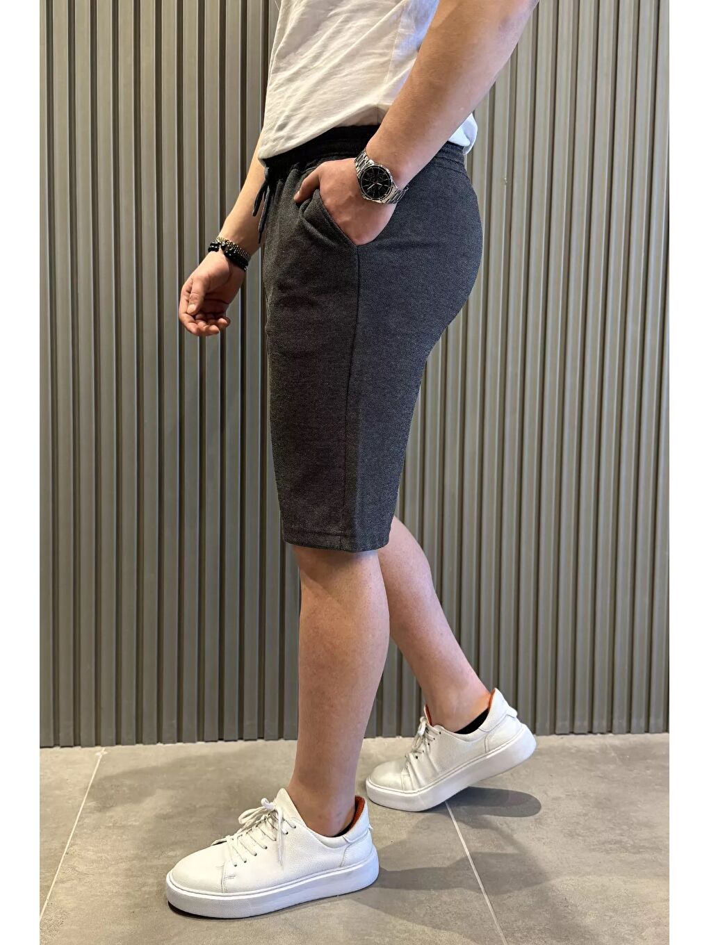 Antrasit Bel Bağcıklı Erkek Şort-1