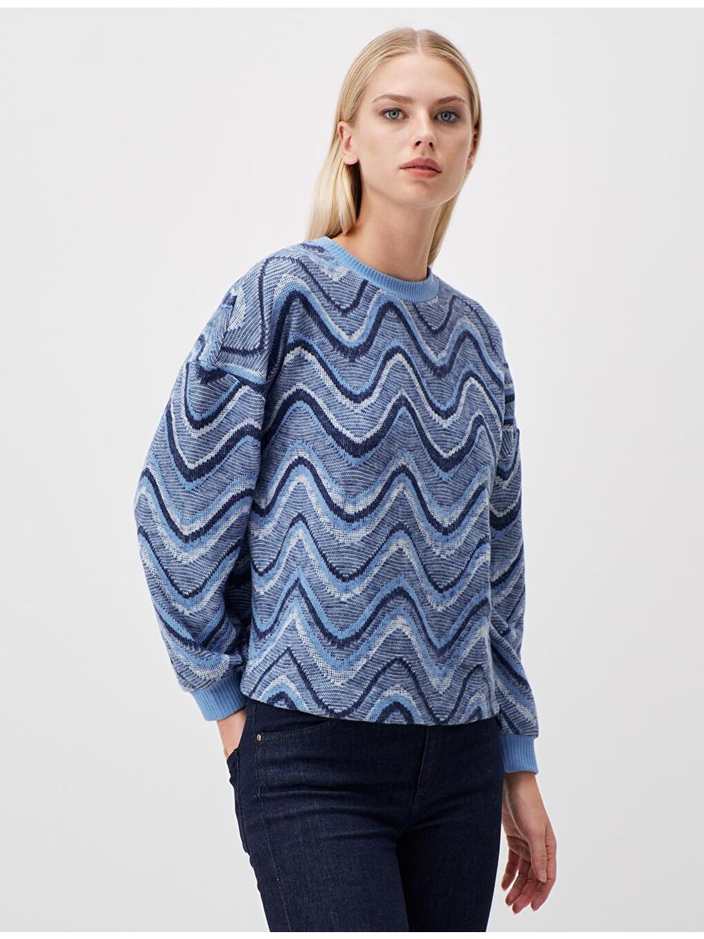 Mavi Uzun Kollu Bisiklet Yaka Desenli Kazak-3