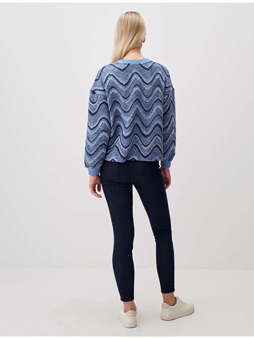 Mavi Uzun Kollu Bisiklet Yaka Desenli Kazak-4