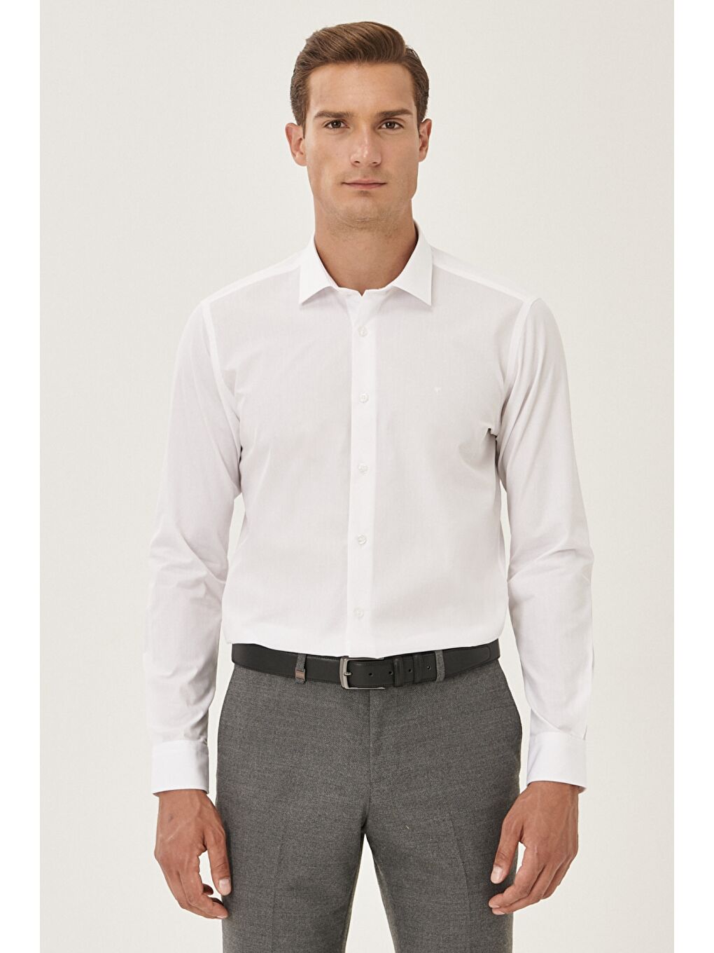 Erkek Beyaz Kolay Ütülenebilir Non-Iron Pamuklu Slim Fit Dar Kesim Klasik Yaka Gömlek-3