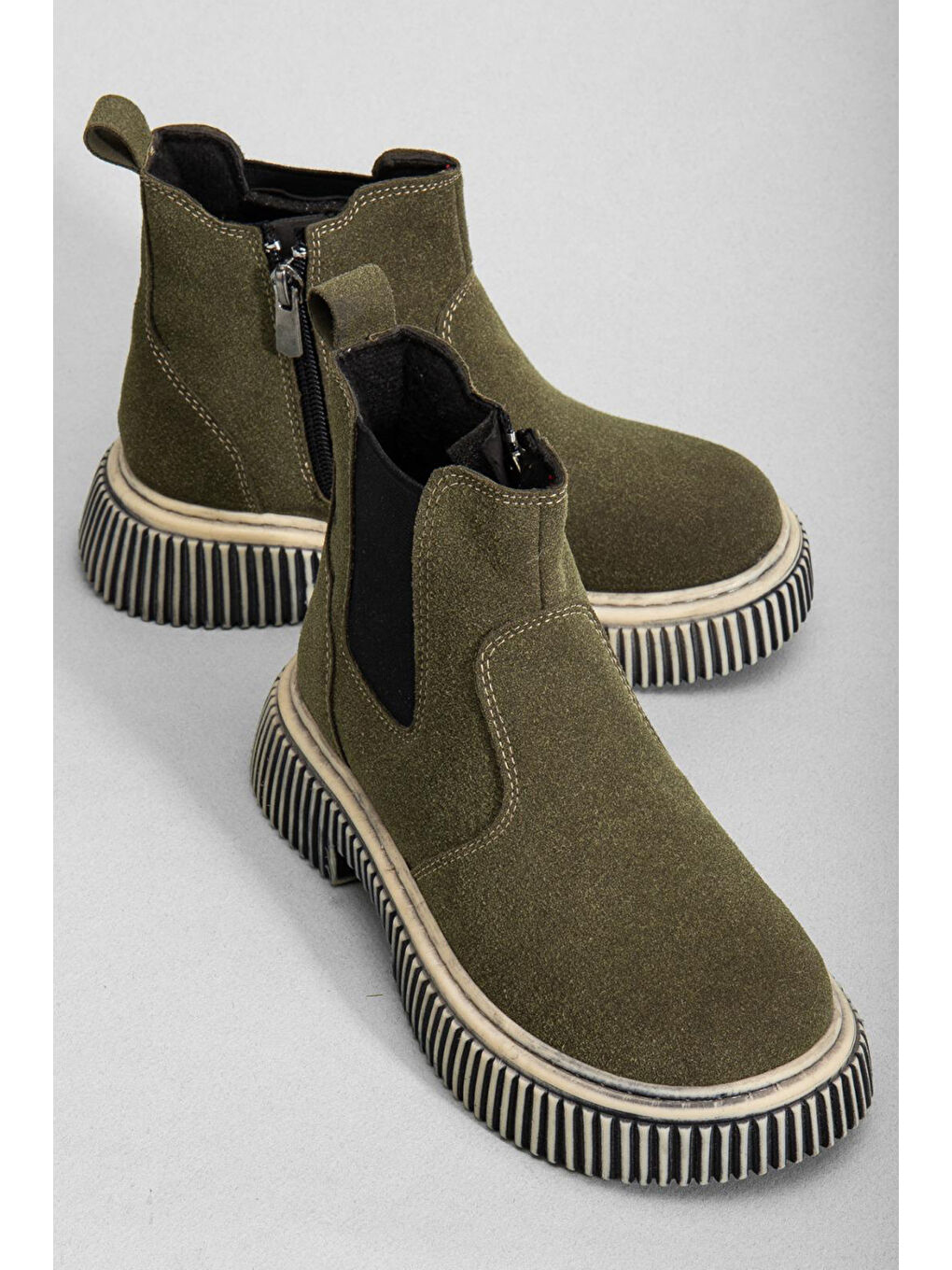 Çocuk Unisex Haki Süet Kalın Tırtıklı Termo Taban Fermuarlı Lastikli Chelsea Bot-2