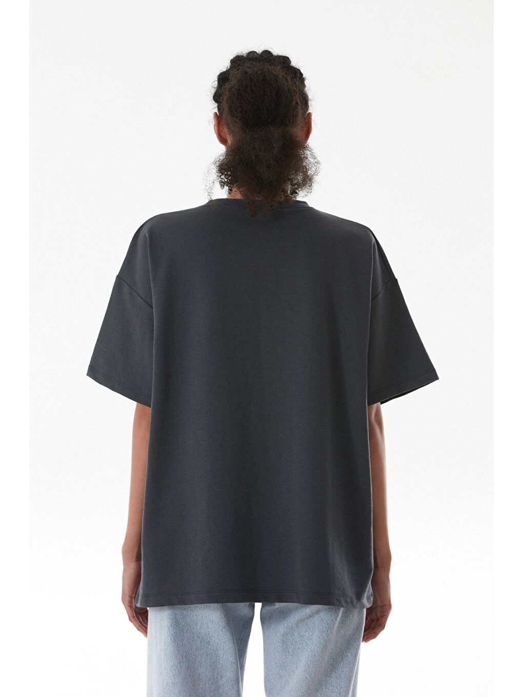 Antrasit Basic Bisiklet Yaka Oversize Tişört-3