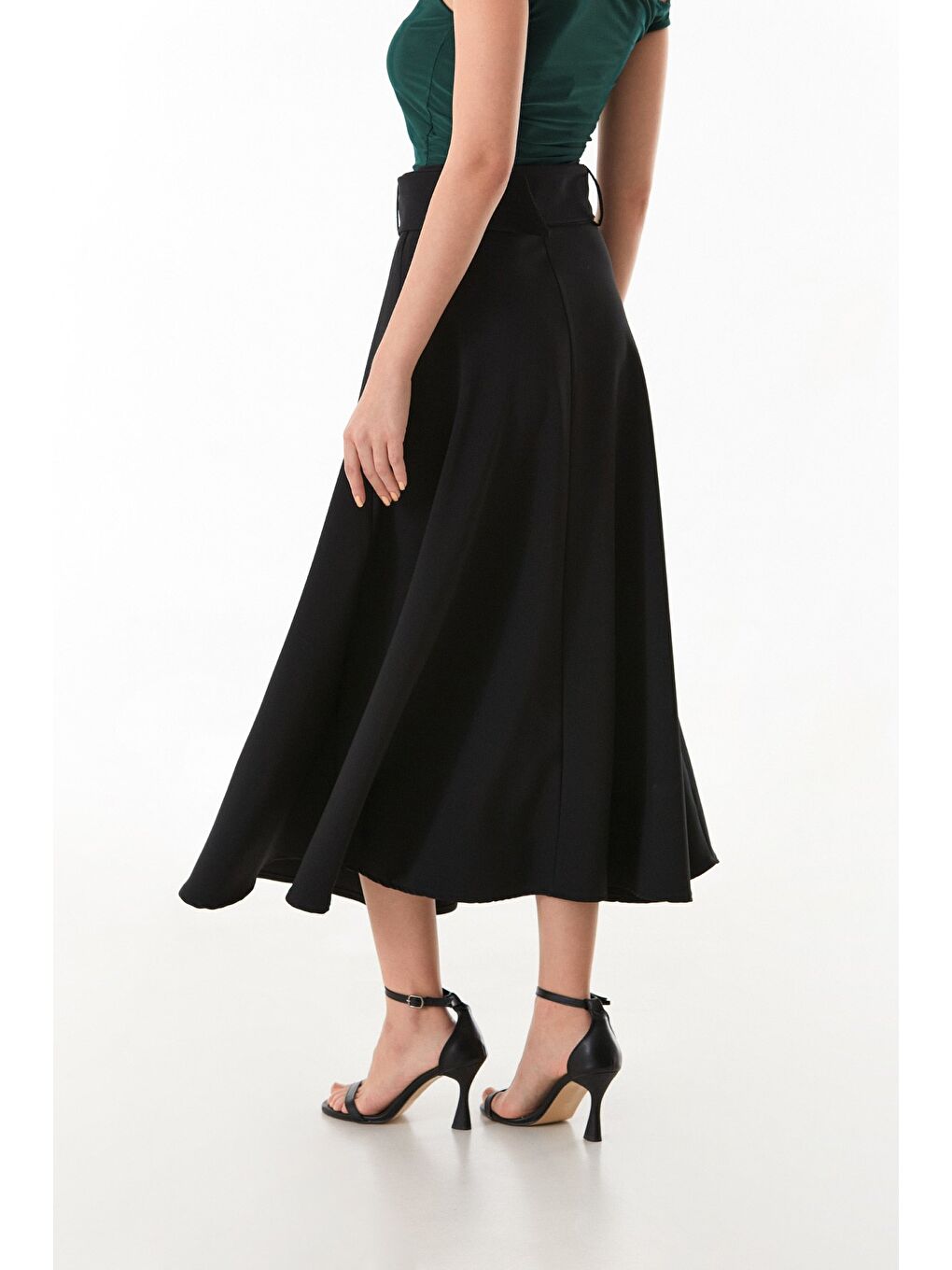 Siyah Beli Kemerli A Kesim Maksi Boy Etek-3
