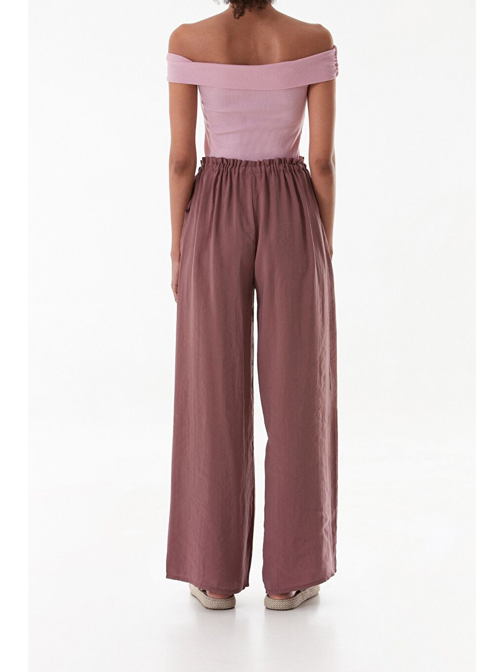 Pembe Beli Bağlamalı Bol Paça Pantolon-3