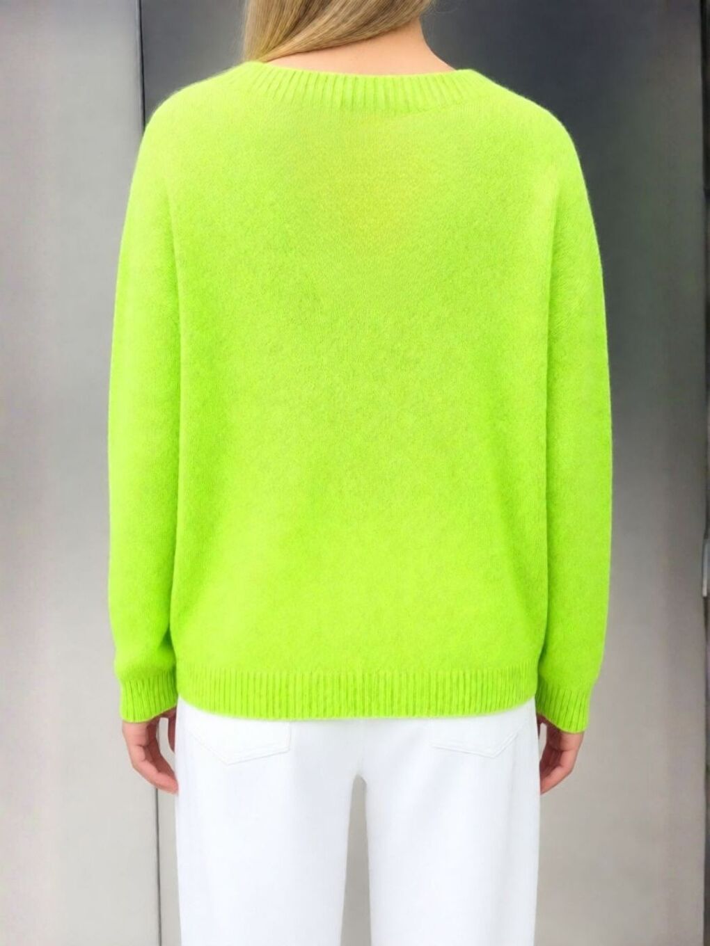 Kadın Fıstık Yeşili V Yaka Triko Kazak-1