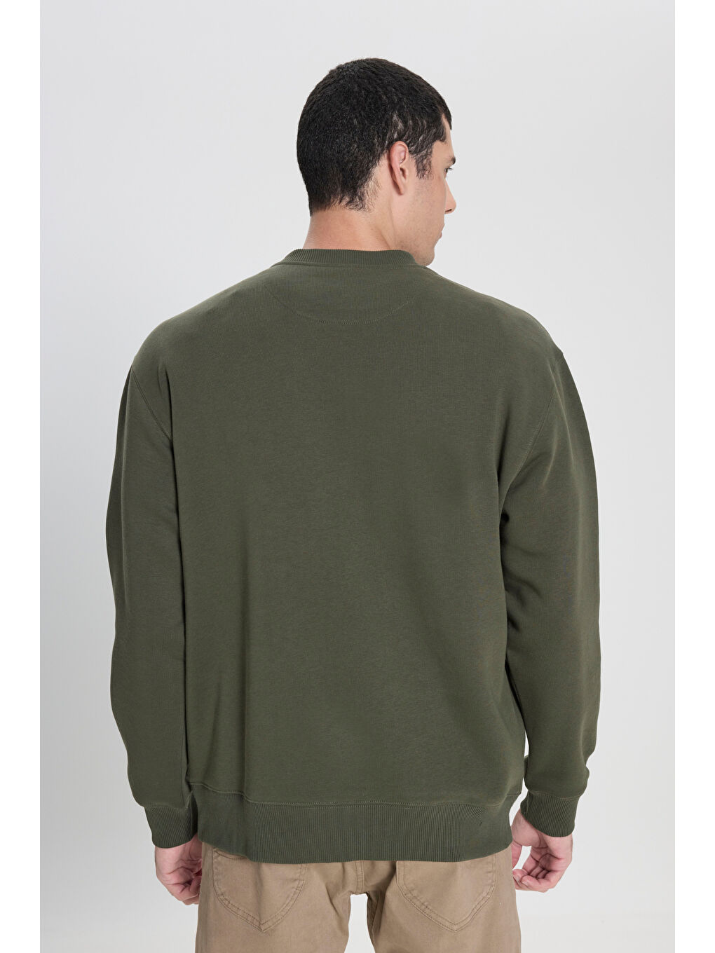 Loose Fit Rahat Kesim Bisiklet Yaka Zeytin Yeşili Sweatshirt-4