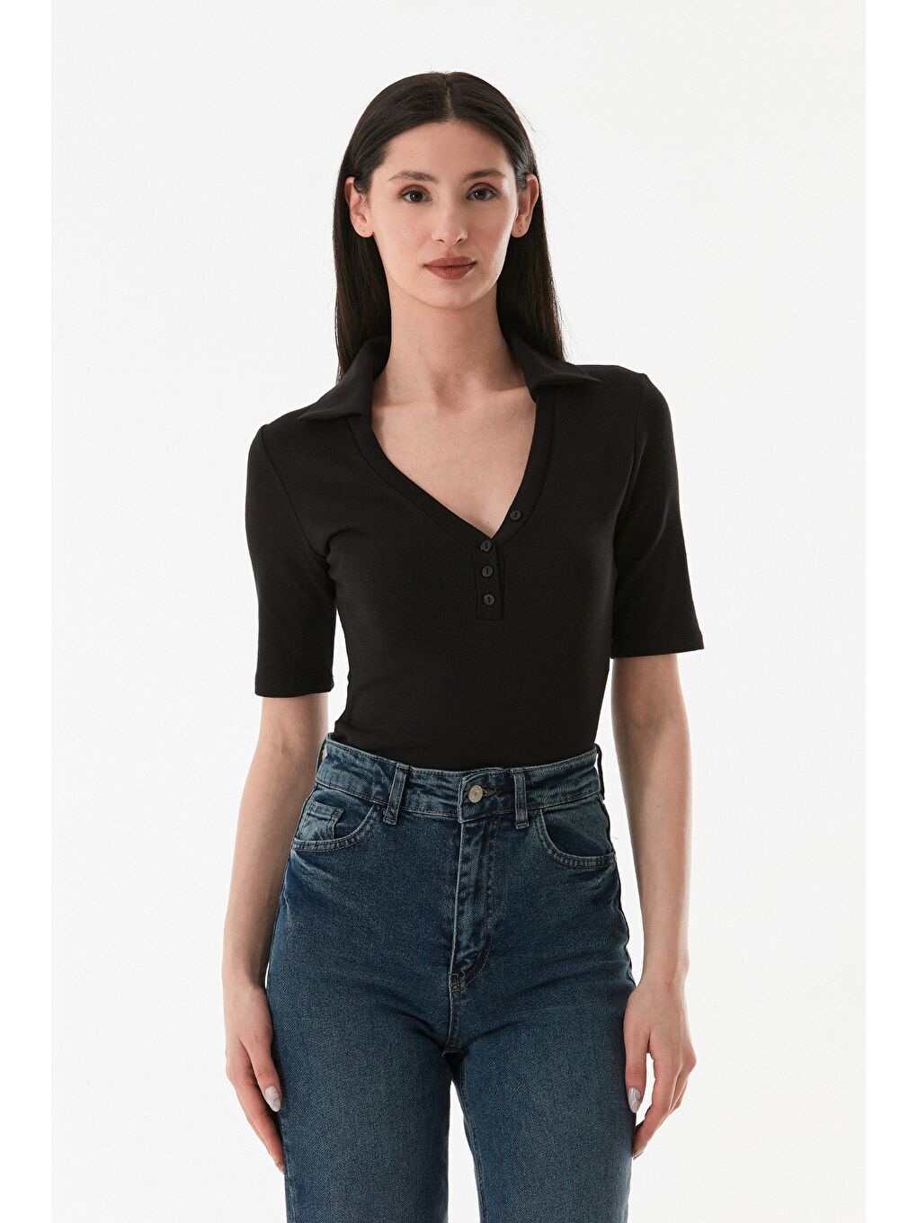 Siyah Önü Düğmeli Polo Yaka Elastanlı Bluz