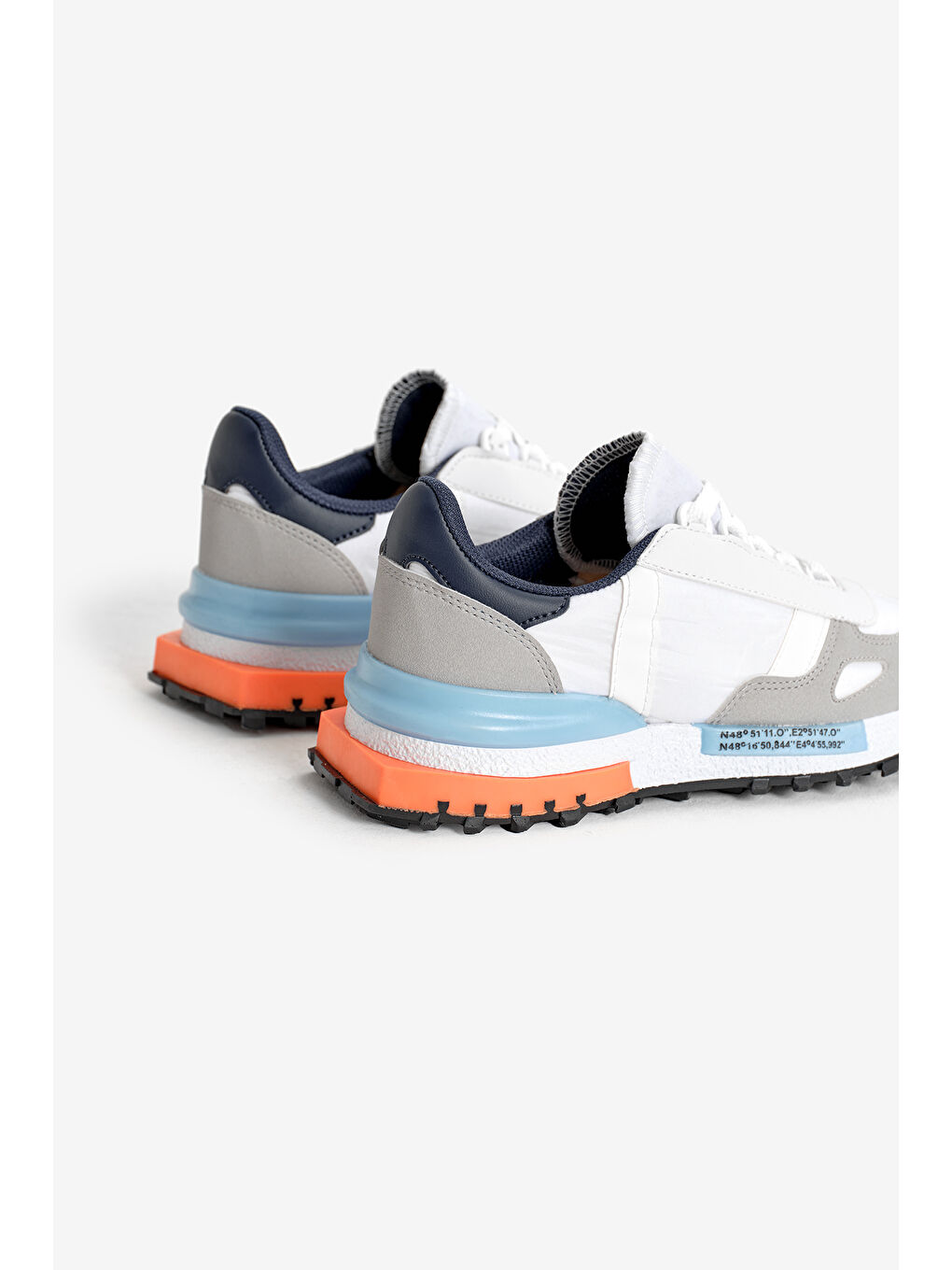 Unisex Beyaz Mavi Kalın Termo Taban Yazı Detaylı Retro Stil Günlük Spor Ayakkabı-3