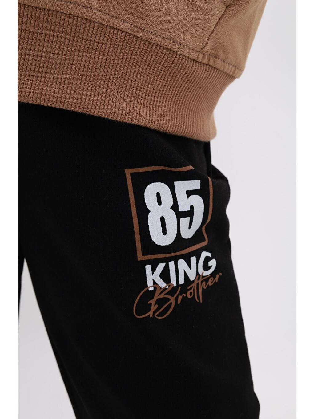 Kahverengi Erkek Çocuk Baskılı Eşofman Takım-3