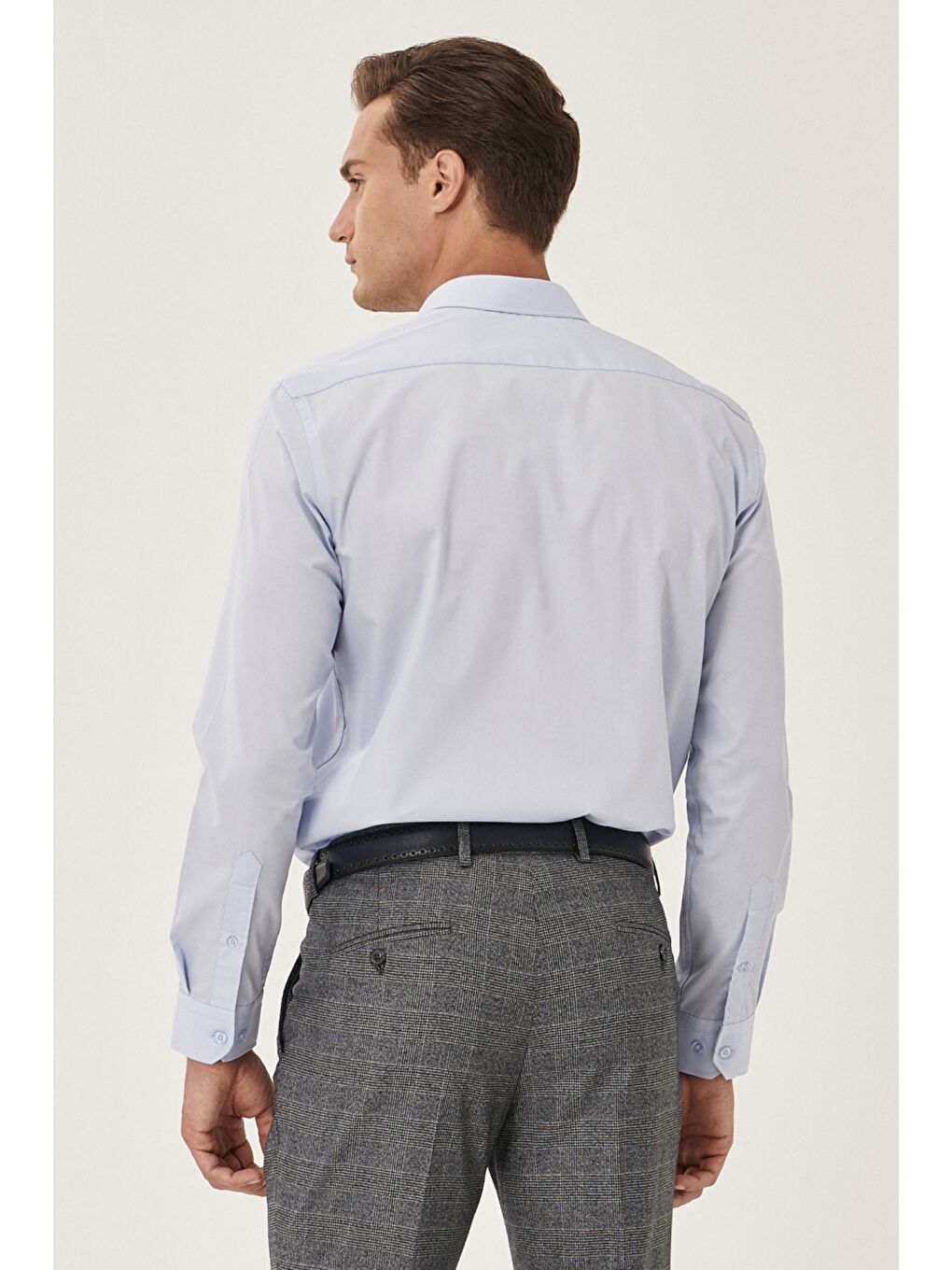 Erkek Açık Mavi Kolay Ütülenebilir Non-Iron Pamuklu Slim Fit Dar Kesim Klasik Yaka Gömlek-4