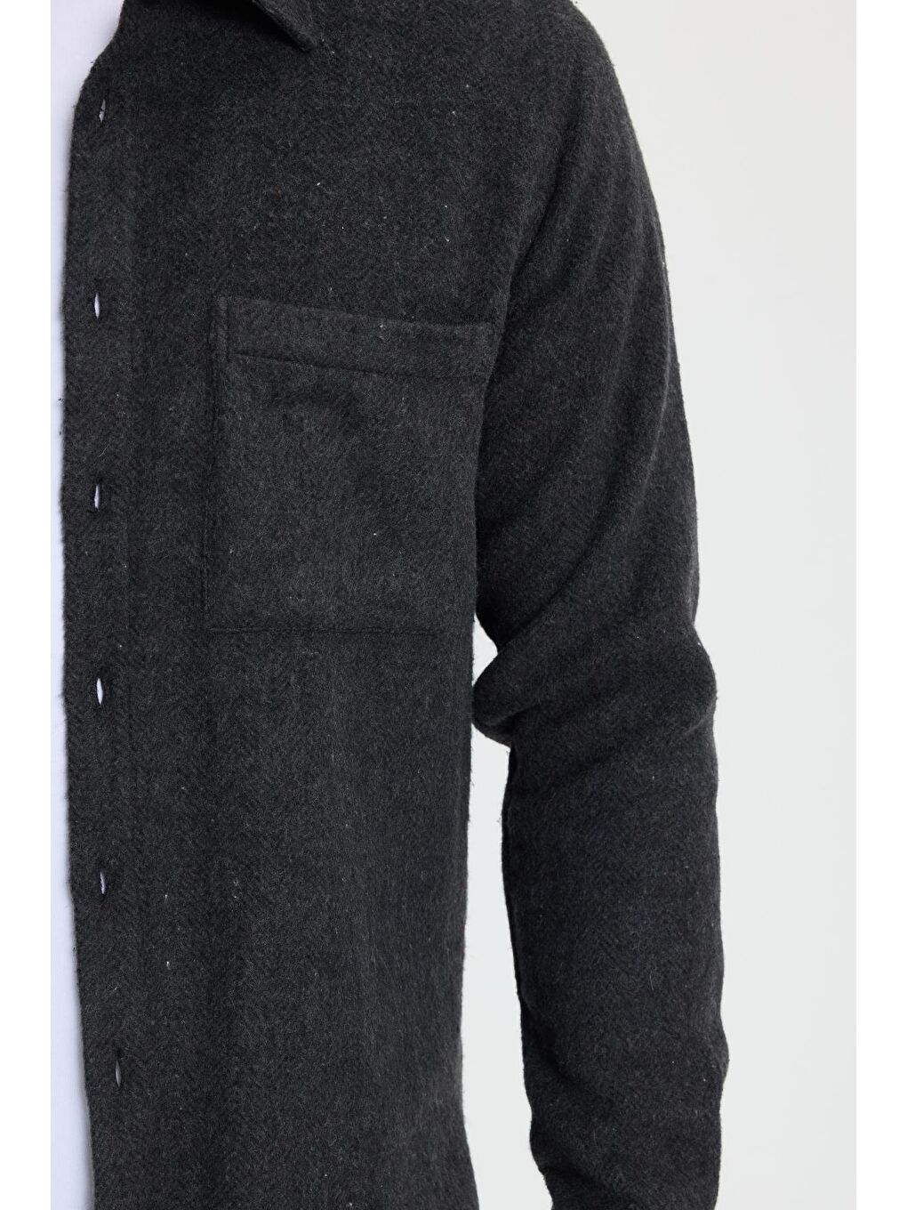 Erkek Slim Fit Dar Kesim  Armürlü Oduncu Cepli Spor Yaka Siyah Gömlek-2