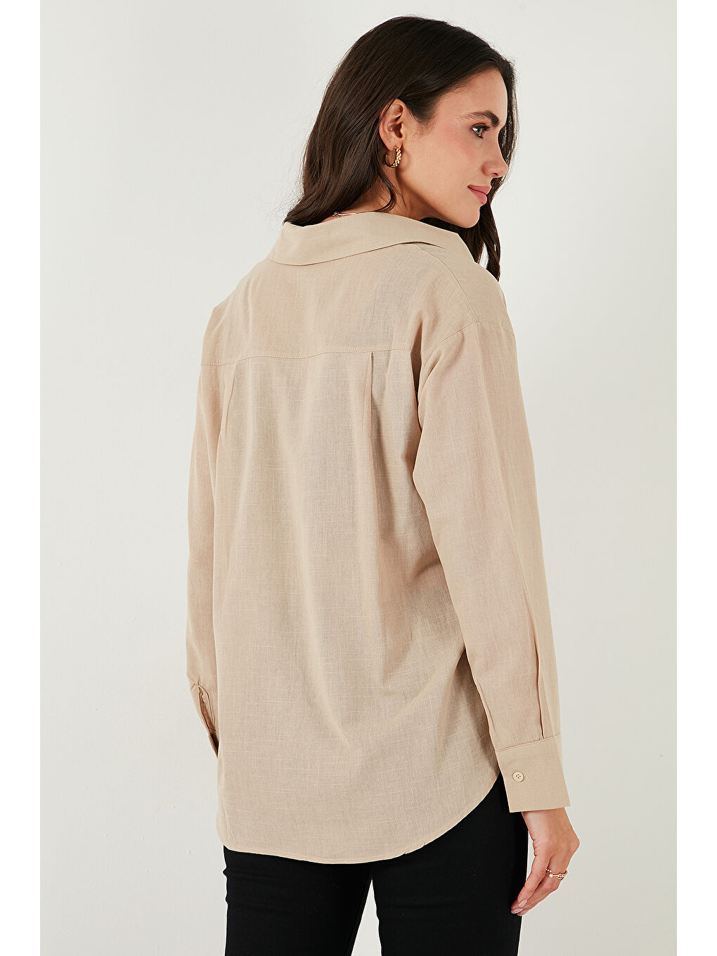 Sarı Keten Ve Pamuk Karışımlı Regular Fit Önü Kısa Arkası Uzun Kadın Gömlek 6772853-6