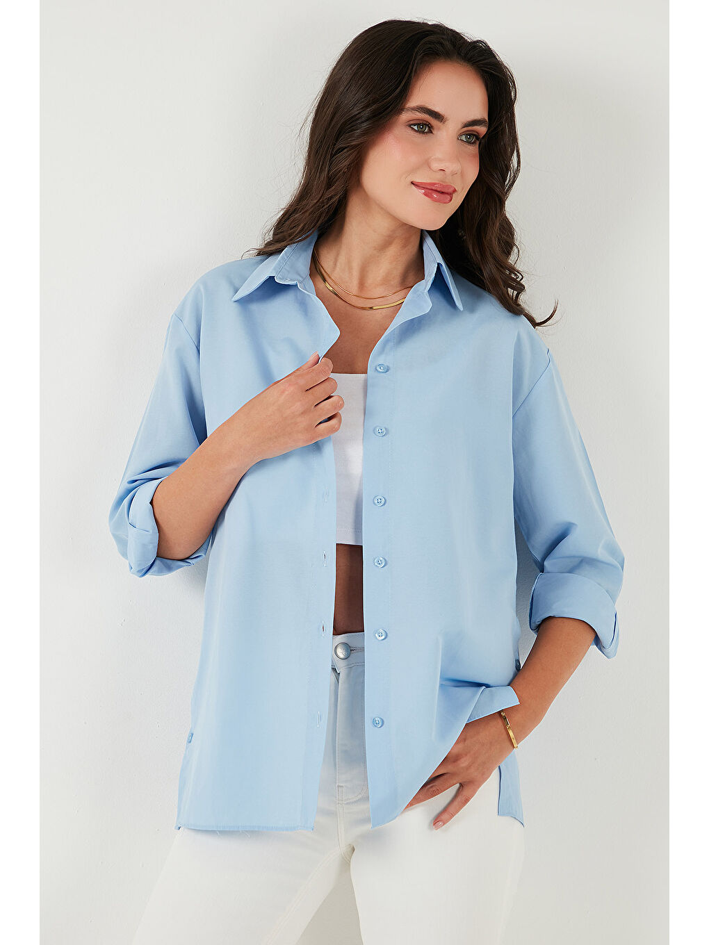Mavi Pamuklu Regular Fit İliklenebilen Yırtmaç Detaylı Kadın Gömlek 6772920-5