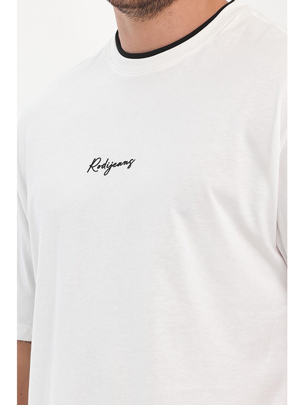 Beyaz Önü Yazılı Bisiklet Yaka Erkek Tişört 002904-2